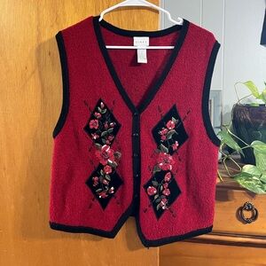 VTG Koret Petites Embroidered Floral Red and Black Sweater Vest Size Medium